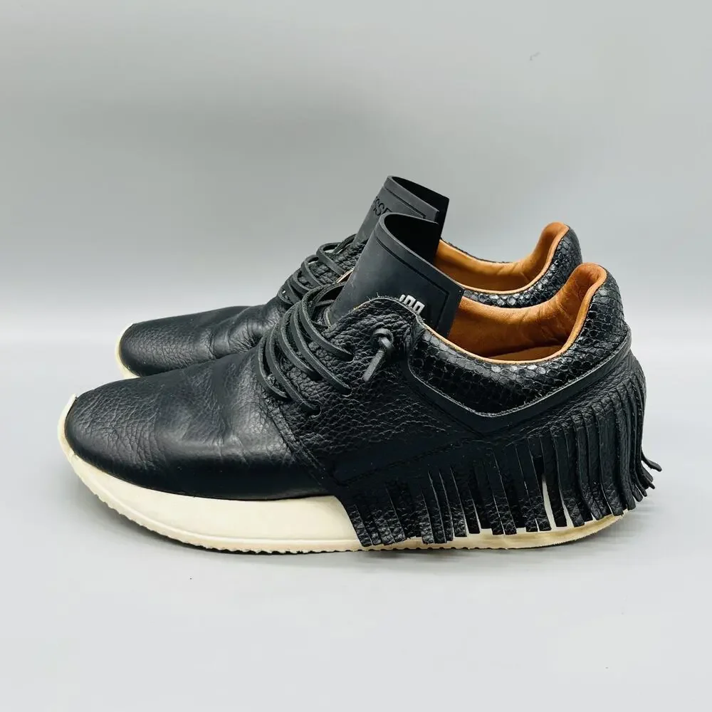 ESSEutESSE Shoes Women 7.5 Black Pebbled Leather Fringe Low Top Sneakers Comfort